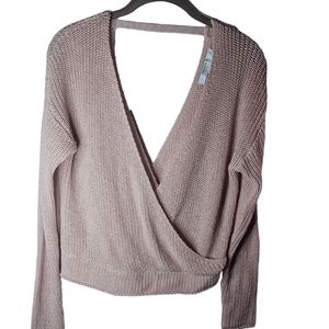 Forever 21 women's wrap long-sleeved knitted sweater size S